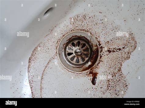 Very Dirty Water Hi Res Stock Photography And Images Alamy