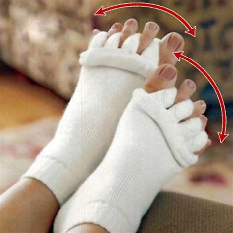 1 Pair Massage Socks Yoga Correction Foot Pain Relief Five Toes