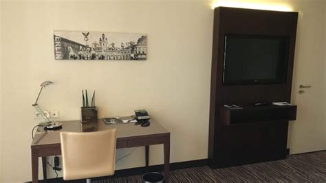 Travel is a journey to find new perspectives. Hotel Review: Marriott Berlin - Test des Hotels am ...