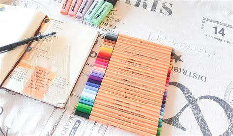 When you begin a bullet journal, practice with the most basic signifiers and stick to log pages only. 2 - Le matériel pour créer son Bullet Journal - Lisly s world
