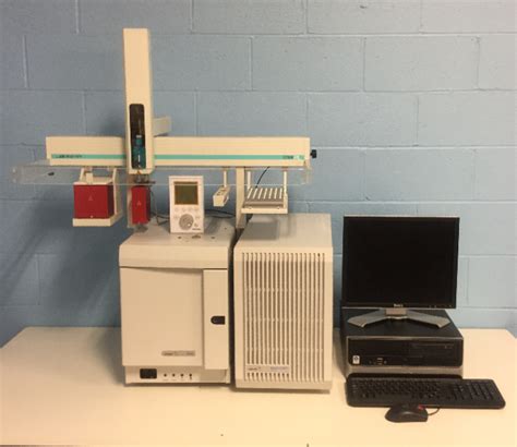 Refurbished Varian Saturn 2100 Ion Trap Gcms System With Varian 3900