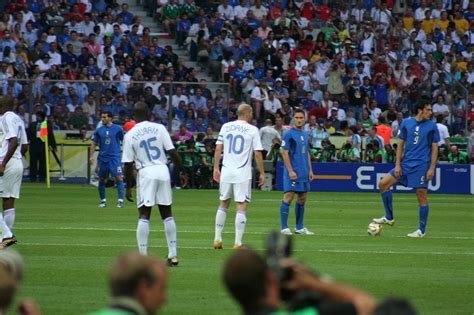 France italie 2006 torrents for free, downloads via magnet also available in listed torrents detail page, torrentdownloads.me have largest bittorrent database. File:Italy vs France 2006.jpg - Wikimedia Commons