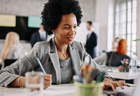 How to Manage Salary Estimates on Your Glassdoor Company Profile