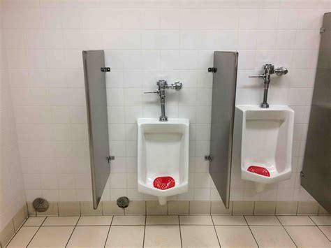 3 Urinal Stalls 2 Urinals Mildlyinteresting
