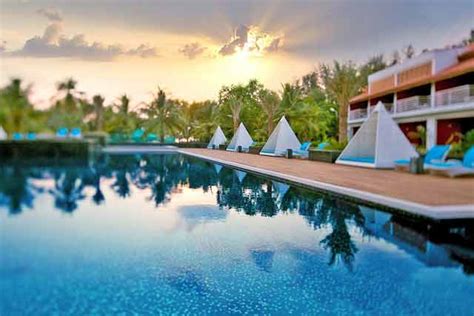 The best ski and snowboard gear for your trip. Book Deluxe Resorts in Goa : Covid Safe Hotels for ...