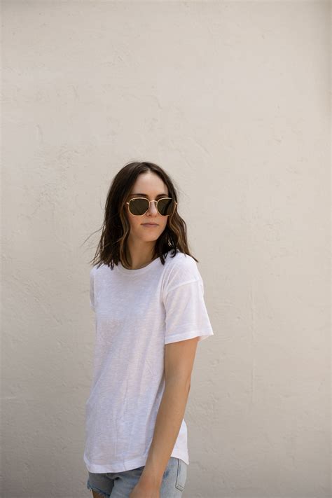 The Best White T Shirts Non See Through Oh Darling Blog Perfect