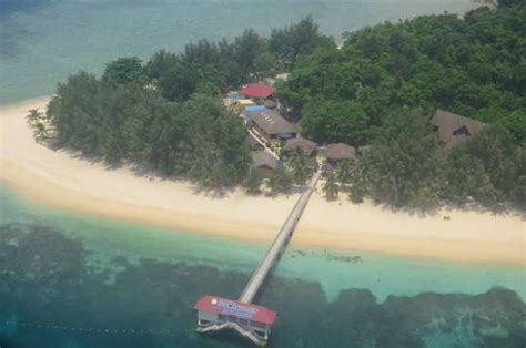 Aktiviti taman laut taman laut pulau redang menyediakan pelbagai aktiviti menarik untuk pengunjung seperti snorkel, selam skuba, berkelah, berkhemah, memancing, menaiki bot, berenang, merentas denai hutan, memanjat bukit, memerhati burung, meninjau hidupan liar dan mengambil gambar di darat dan dasar laut. Bercuti di Pulau Redang | Percutian Bajet