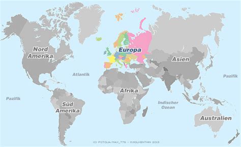 Ich präsentiere eine app mit einer karte mit über 800 provinzen aus 60 ländern in europa, afrika und asien mit flaggen. Europa auf der Weltkarte mit Kontinenten