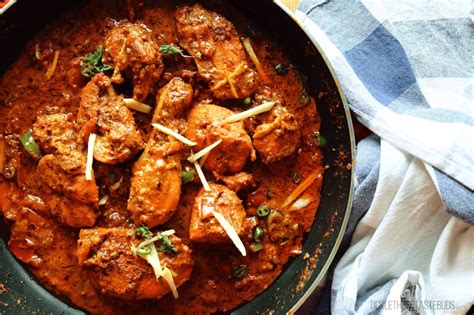 Tickle Those Tastebuds Food Beauty And Lifestyle Chicken Tikka Karahi Pakistani Style Murgh