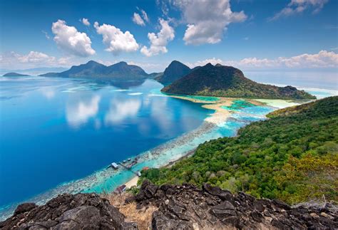 This is the list of top university in malaysia which was cited from the online sources.top10, top5, list, viral, facts, most, best, places, countries. Top 8 Places to Scuba Dive in Sabah, Borneo