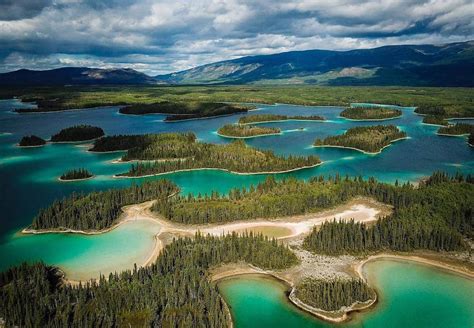 7 Turquoise Lakes In Bc That Feel Like An Exotic Getaway