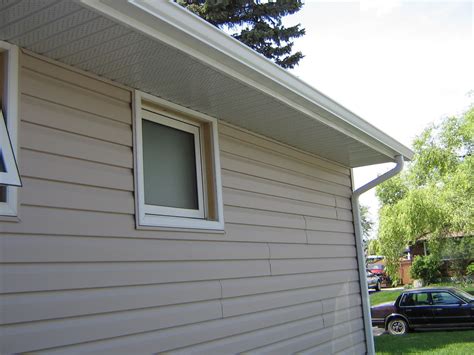 When working on the roofing & siding of your home, find replacement soffit & fascia and other supplies at your local sutherlands home improvement store. HomeCraft Renovations: Vinyl Siding, Fascia and Soffits