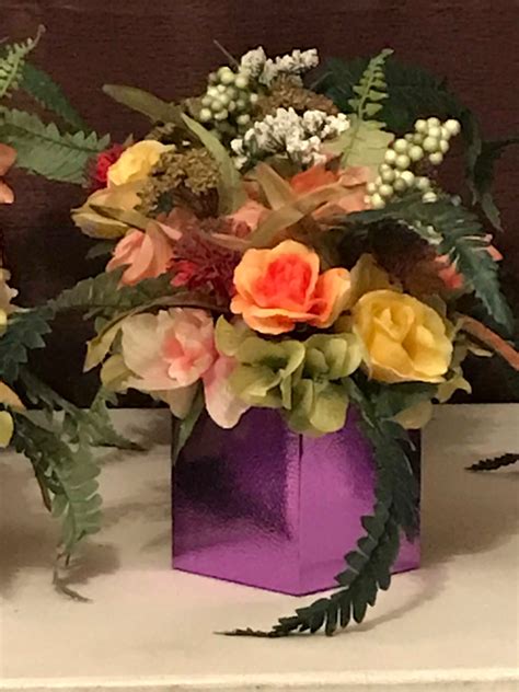 Dress up your table with this ?mardi gras madness personalized centerpiece! Pin by Tami Young #sofabucreations on Dollar Store DIY ...