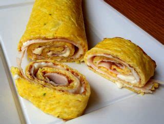 Maybe you would like to learn more about one of these? Rotolo di zucchine con prosciutto e formaggio - Cuciniamo ...