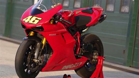 Your 2011 ducati 1198 sp values. VALENTINO ROSSI ON DUCATI 1198 SP vs CIGARETTE 42X DUCATI ...