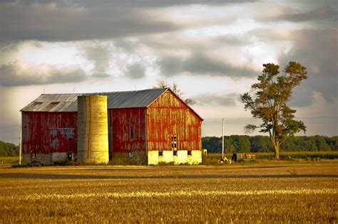 Red Barn Barn Farming Farm Silo Clouds Wheat Sarnia Ontario