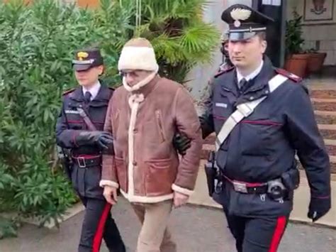 Italy Captures Top Cosa Nostra Mafia Godfather After 30 Year Hunt