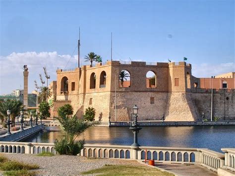 Tripolis Red Castle Assai Al Hamra 2020 Alles Wat U Moet Weten