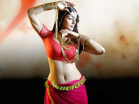 Tabu Hot Navel Stills In Red Hot Dress And Saree Actress Wallpapers
