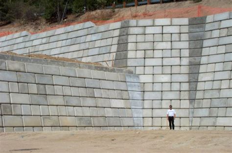 Large Concrete Block Retaining Walls Ibrs Inc