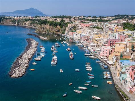 Procida Italy The Secret Island In The Bay Of Naples Procida Italy