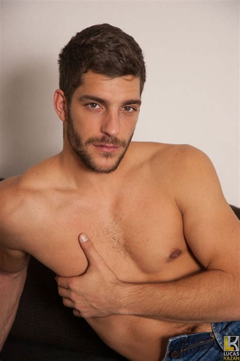 lucas kazan on twitter ariel vanean s new look check out the whole photo set at