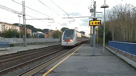 Treno Intercity 684 Per Milano Centrale Con E414 In Transito A