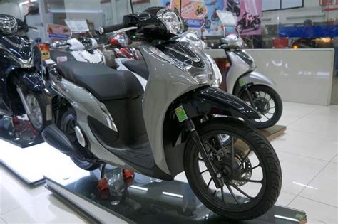 Cận Cảnh Honda Sh Mode 2023 Phiên Bản đắt Nhất Tại Việt Nam Tạp Chí