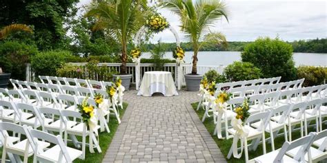 When you choose our team to help you plan and organize a celebration in long island, ny, we work together to create exclusive. Beach Club Estate Weddings | Get Prices for Wedding Venues ...