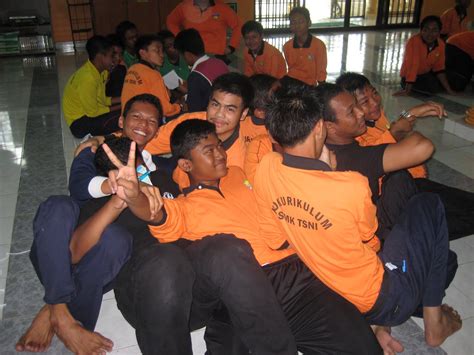 Portal rasmi smk tun syed nasir ismail. MINDA FIKIR HEBAT: KURSUS PEMIMPIN HEBAT SMK TUN SYED ...