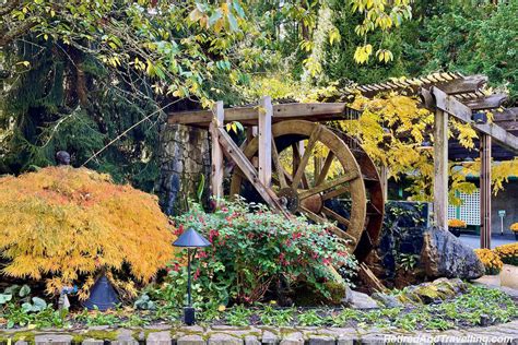 Enjoy Butchart Gardens In Fall Colours Retired And Travelling