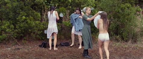 Nude Video Celebs Alycia Debnam Carey Sexy Adelaide Kane Sexy Katie