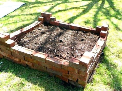 Výsledek Obrázku Pro Brick Raised Beds Brick Garden Brick Planter