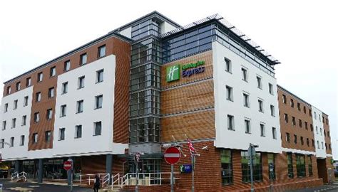 See 552 traveller reviews, 104 candid photos, and great deals for premier inn harlow north (harlow mill) hotel, ranked #1 of 8 hotels in harlow and rated 4 of 5 at tripadvisor. HOLIDAY INN EXPRESS HARLOW - Updated 2021 Prices, Hotel ...