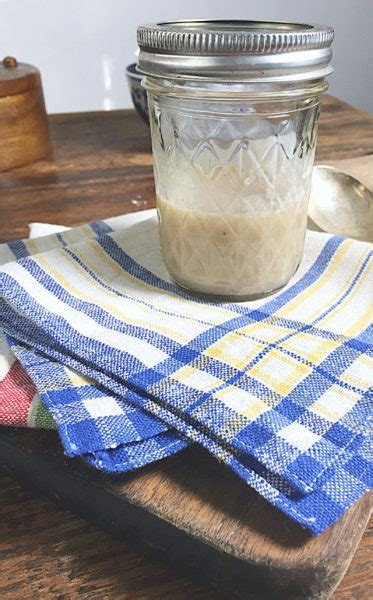 The best way to dispose of cooking oil and greaselet the oil or grease cool and solidify.once cool and solid, scrape. How to Save Bacon Grease • Loaves and Dishes
