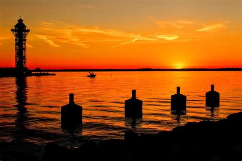The Best Places To Catch An Erie Sunset Visiterie