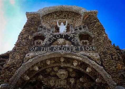 6 Fun Facts About Grotto Of The Redemption In Iowa