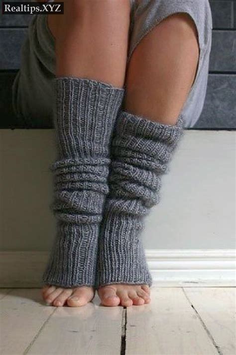 Basic sock pattern vogue knitting, the ultimate sock book. 43 Best Knitting For Beginners Patterns in 2020 | Knit leg ...