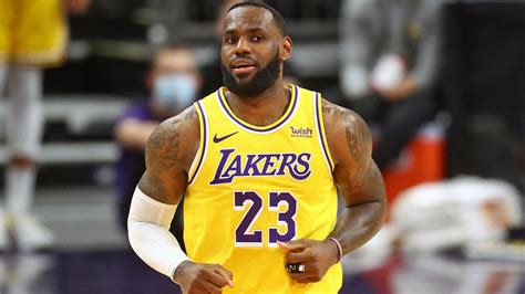 Get a summary of the los angeles lakers vs. Lakers vs. Pelicans odds, line, spread: 2021 NBA picks ...