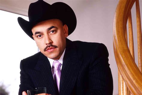 Guadalupe rivera es su verdadero nombre, nació un 30 de pensando en seguir una carrera como administrador, lupillo rivera se convirtió en manager de la pequeña. Lupillo Rivera afirma que jamás habrá otra "Diva de la ...
