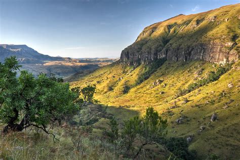 Cathedral Peak Area Ukhahlamba Drakensberg National Park Flickr