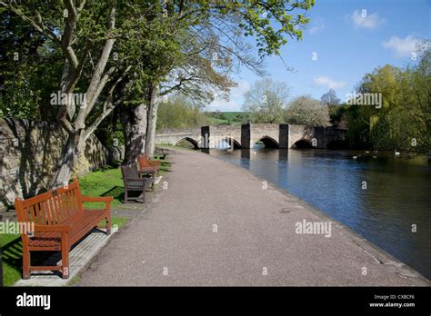 Bridge Over The Wye River Bakewell Derbyshire England United