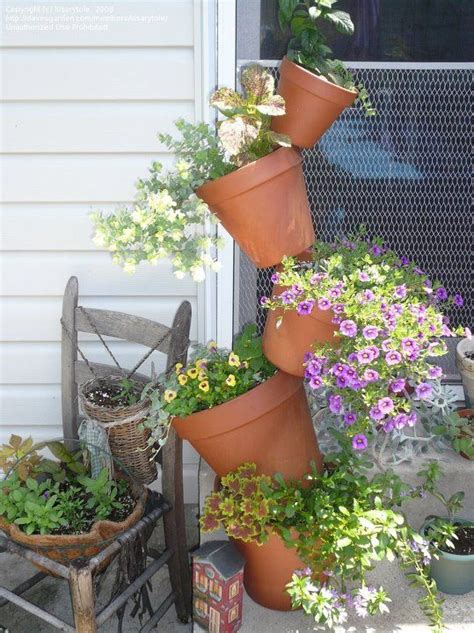 Crafts And Hobbies Stacked Flower Pots 1 By Lusarytole Stacked Flower
