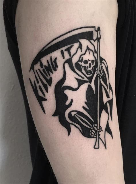 See more ideas about tattoos, tattoos for guys, tattoo designs. 33 Bold Illustrations Blackwork Tattoos - Ninja Cosmico