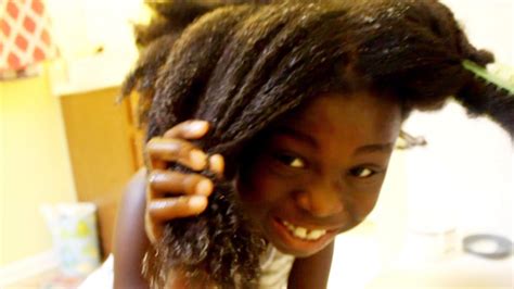 Every season we look for hairstyles that best suit the challenges of the climate and we make sure that it. 9 year old Washes and Styles Natural Hair Herself