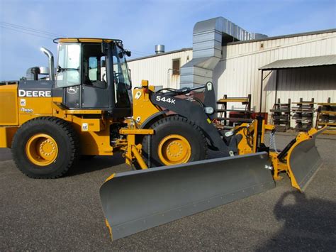 John Deere Loader Mounted Wing John Deere Snow Wing John Deere