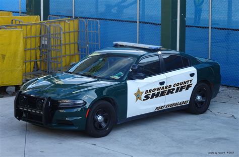 Mu vs Sheriff - AmarataroLeon