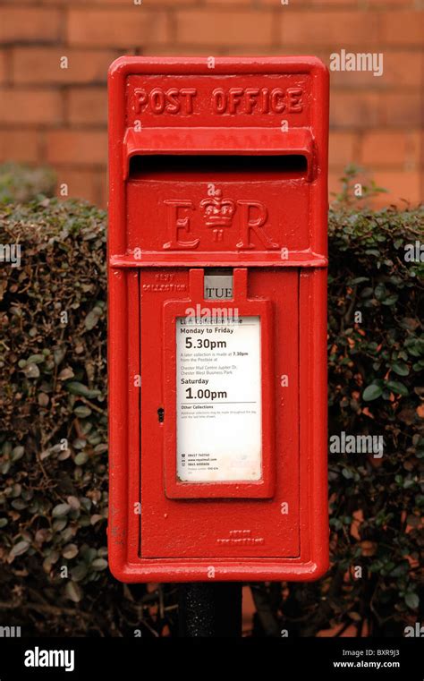 Red Post Office Box Hi Res Stock Photography And Images Alamy