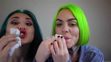 Girls Chapstick Kissing Challenge Youtube