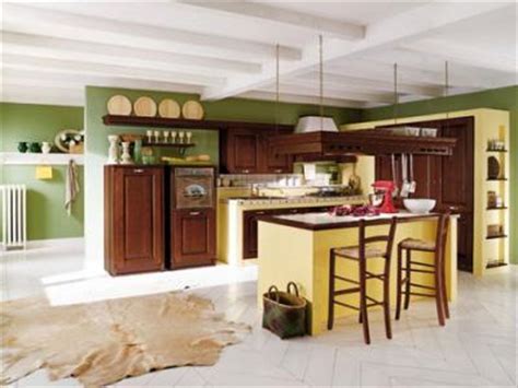 Cucine in muratura di lusso. Cucina angolare con penisola, in Legno Massello PAESANA ...
